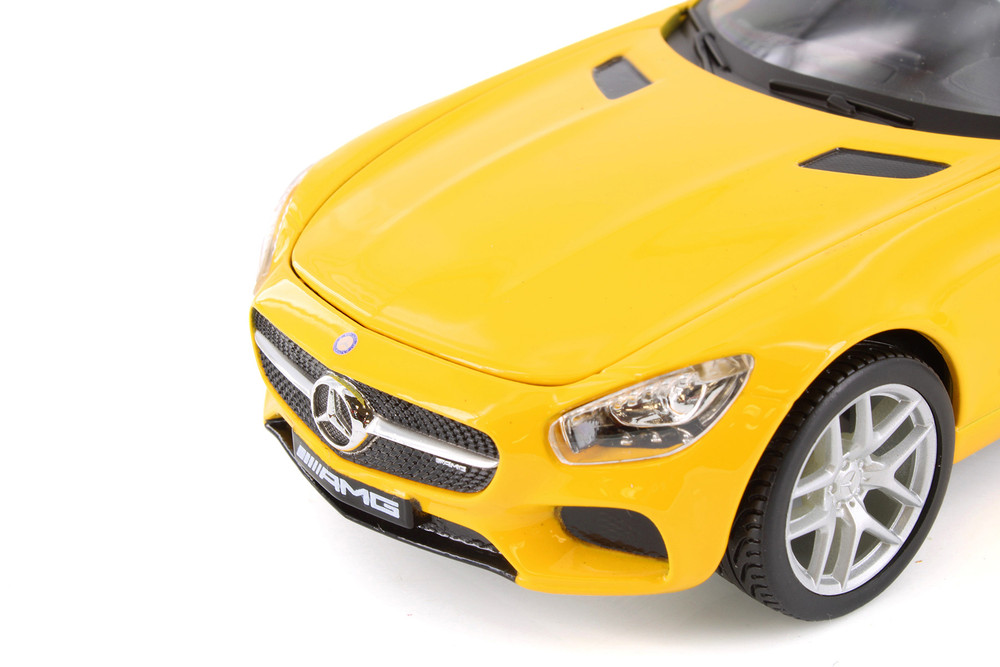 Mercedes-Benz AMG GT Hard Top Sports Car, Yellow - Showcasts 37134 - 1/24 Scale Diecast Model Toy Car