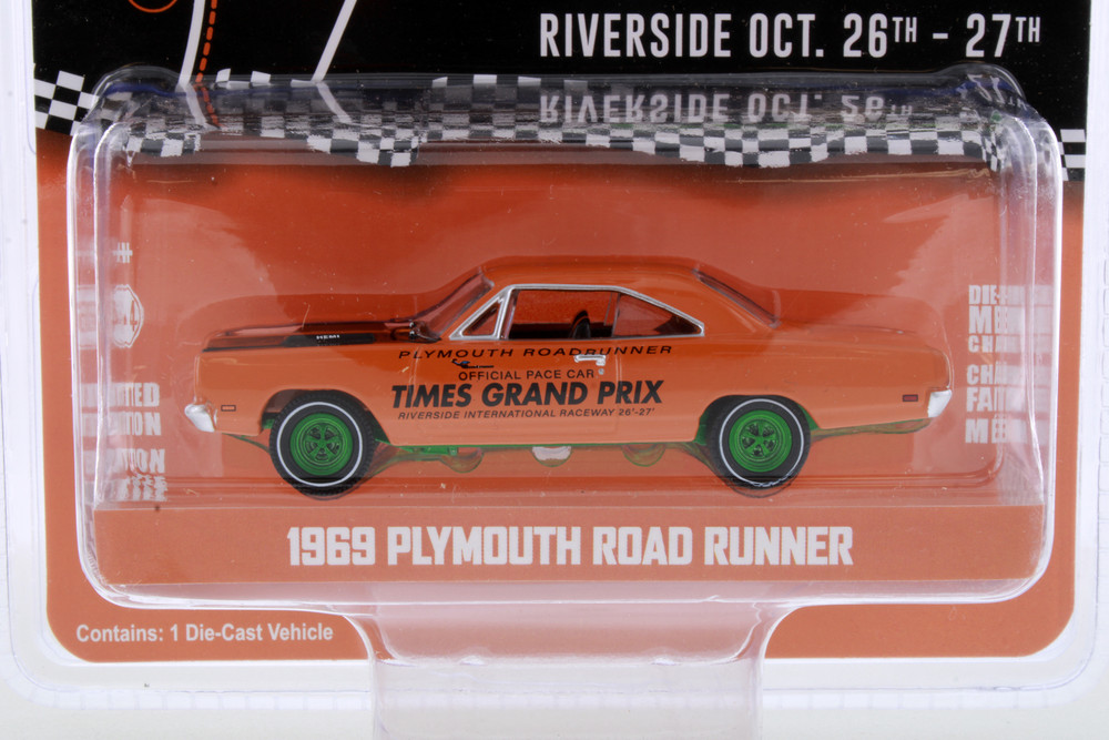 GREEN MACHINE 1969 Plymouth Road Runner, Orange - Greenlight 30273/48 - 1/64 scale Diecast Model Toy Car