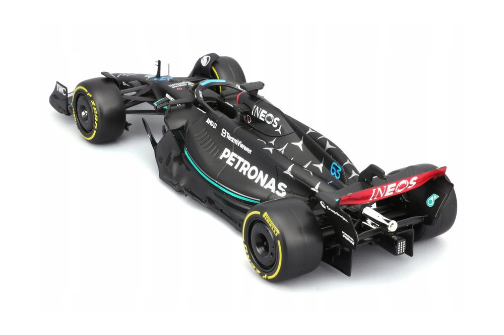 2023 Mercedes-Benz AMG Petronas F1 Team w/Driver, #63 George Russell - Bburago 18-28037/63 - 1/24 Scale Diecast Model Car