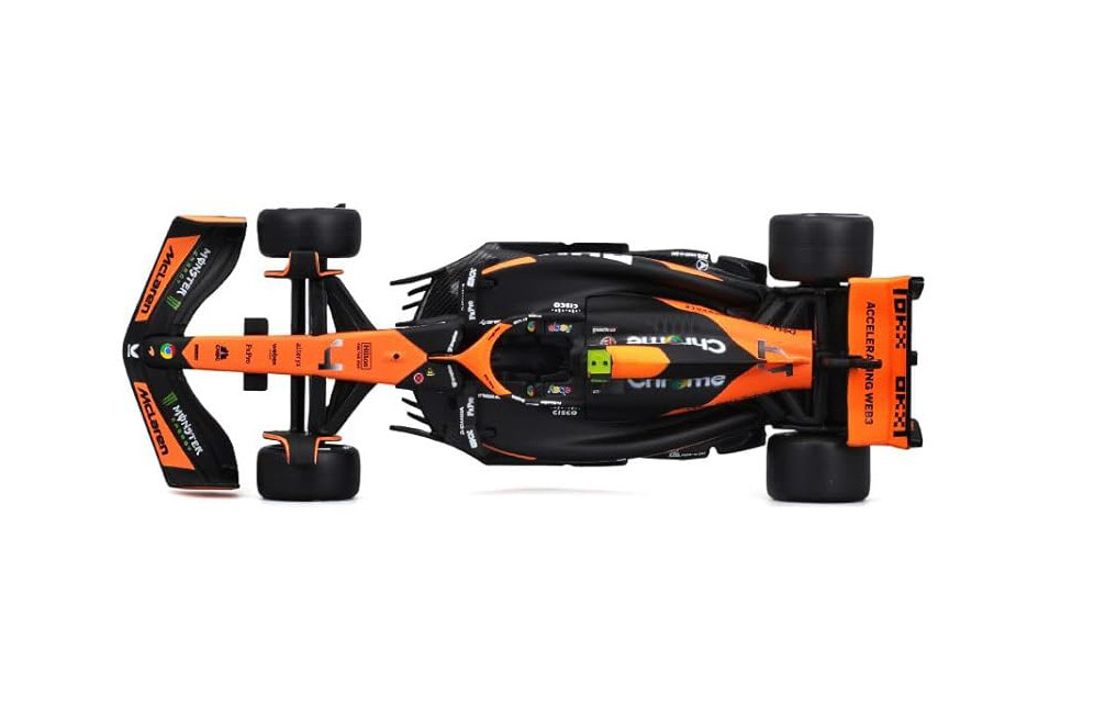 2024 McLaren MCL38 Team 2-Pack, Black/Orange - Bburago 18-38202