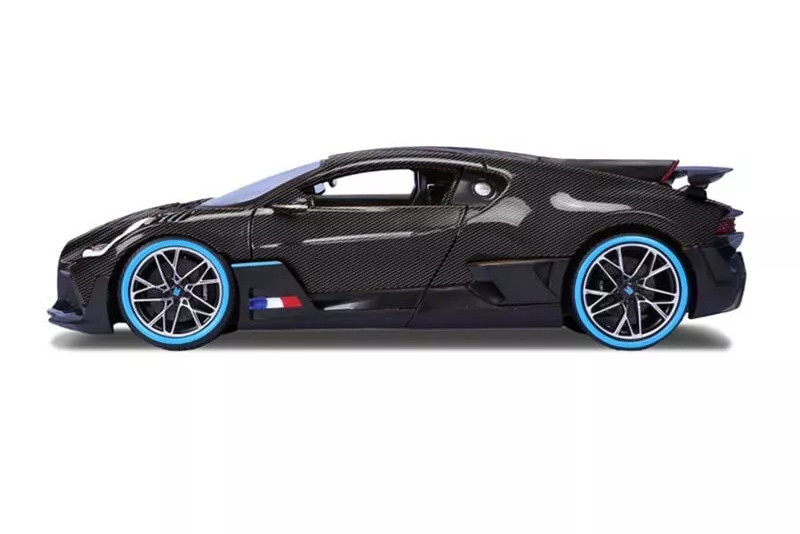 Bugatti Divo, Carbon Fiber Black - Bburago 18-11101 - 1/18 Scale