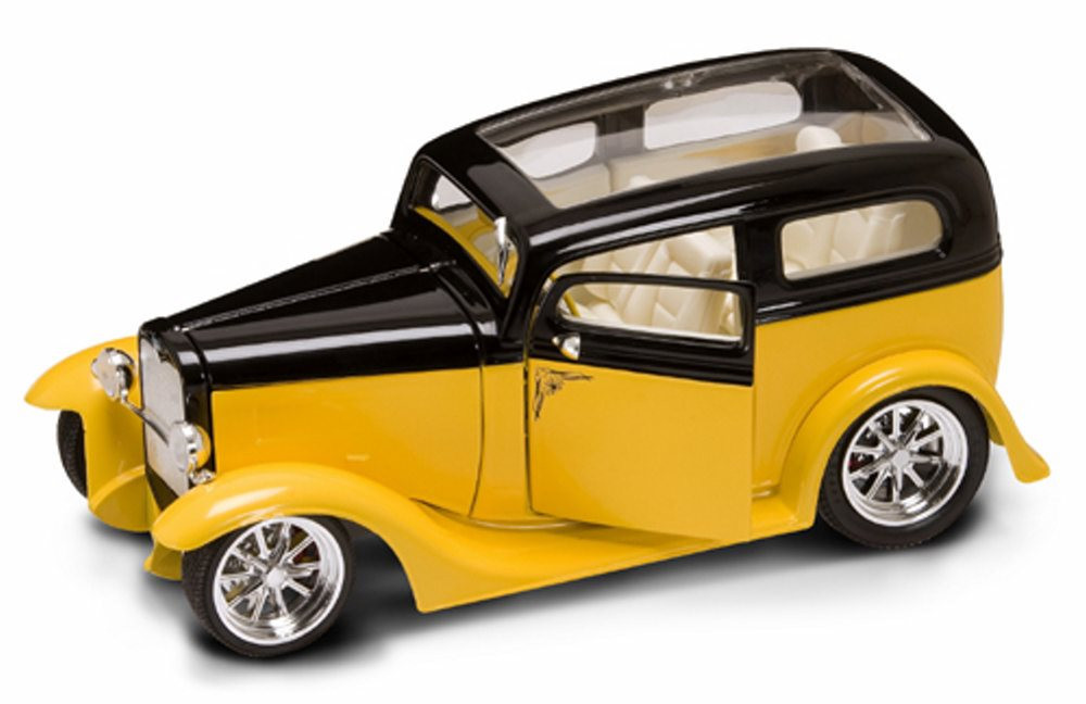 1931 Ford Model A Sedan, Yellow - Yatming 92848 - 1/18 Scale