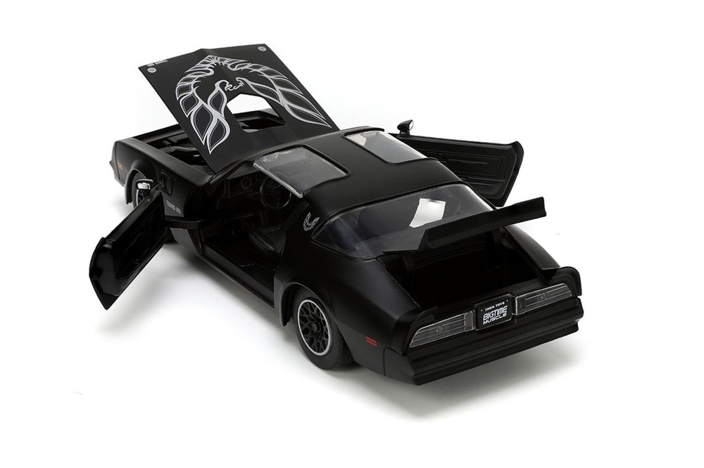 1977 PONTIAC FIREBIRD T/Aの1/18スケールモデル 1977 PONTIAC FIREBIRD T/Aの1/18スケールモデル 1977 Pontiac