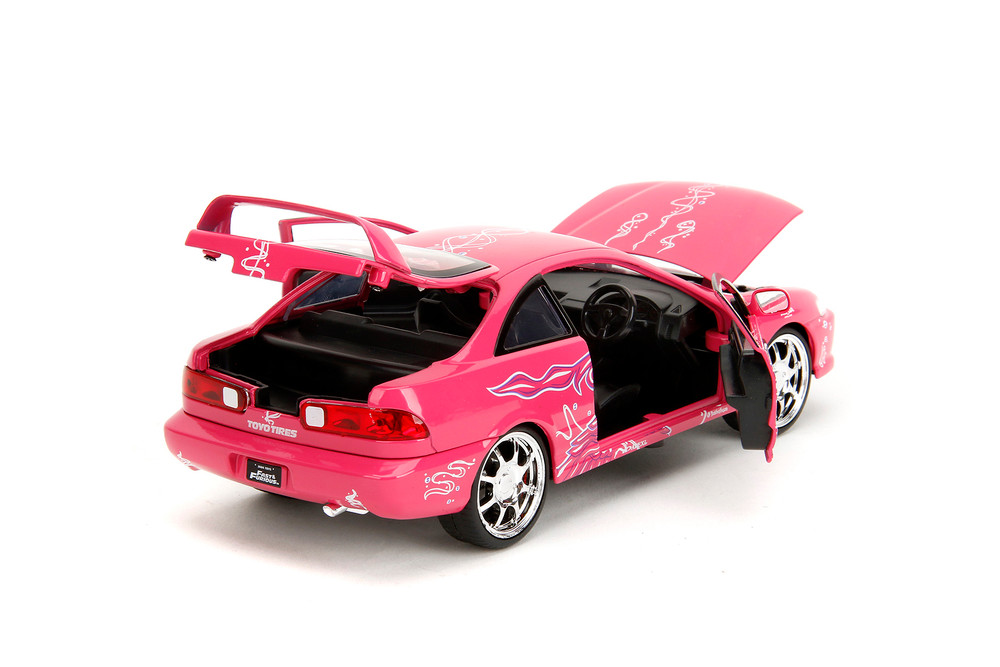 Mia's 1995 Acura Integra Type R with Suki's Graphics, Fast