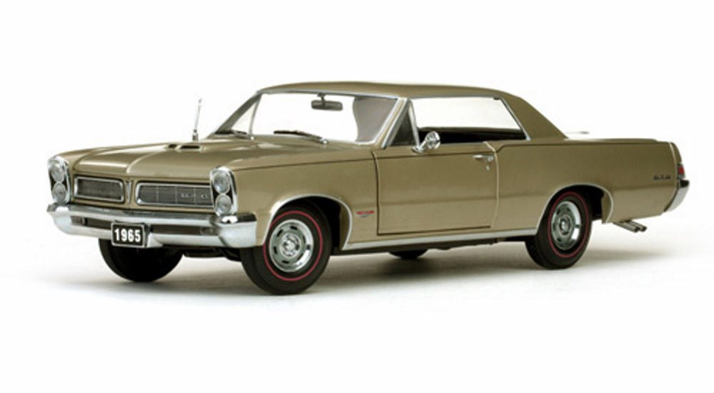 1965 Pontiac GTO, Gold - Sun Star 1809 - 1/18 Scale Diecast