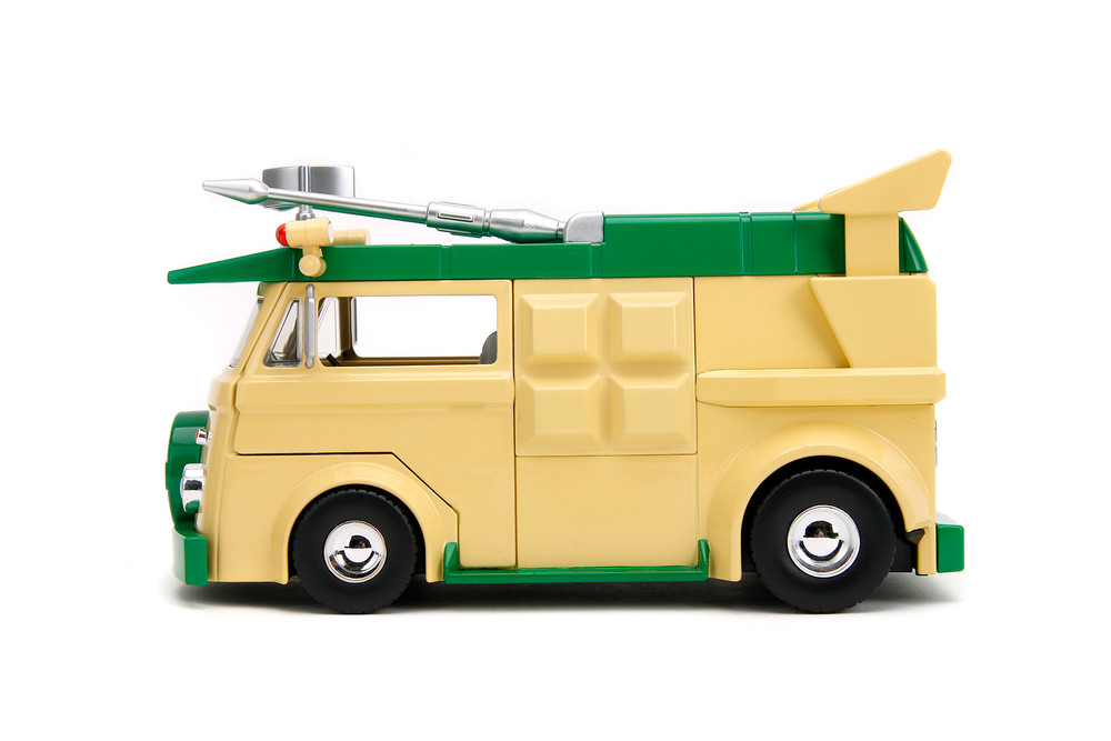 Party Wagon w/Donatello Diecast Figure, Teenage Mutant Ninja