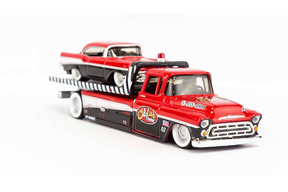 Oldies Towing 1957 Chevy Flatbed w/Chevy Bel Air, Red - Maisto