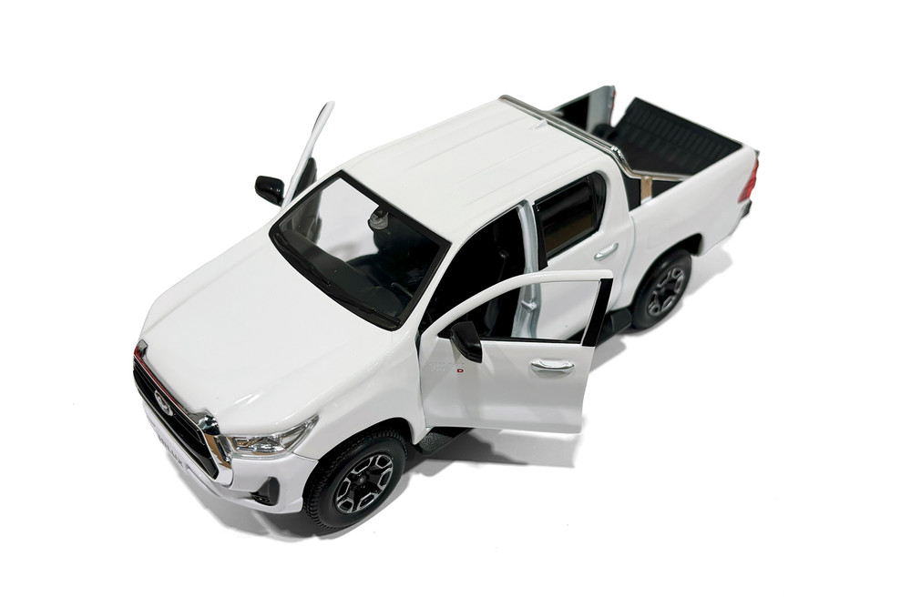 Box of 4 Toyota Hilux Double Cab Pickup Truck, ASSTD - Showcasts