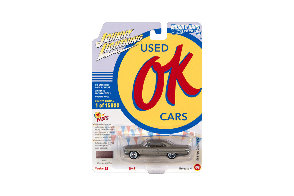 1963 Ford Galaxie 500, Champagne Poly - Johnny Lightning JLMC028/48B - 1/64 Scale Diecast Model Toy Car