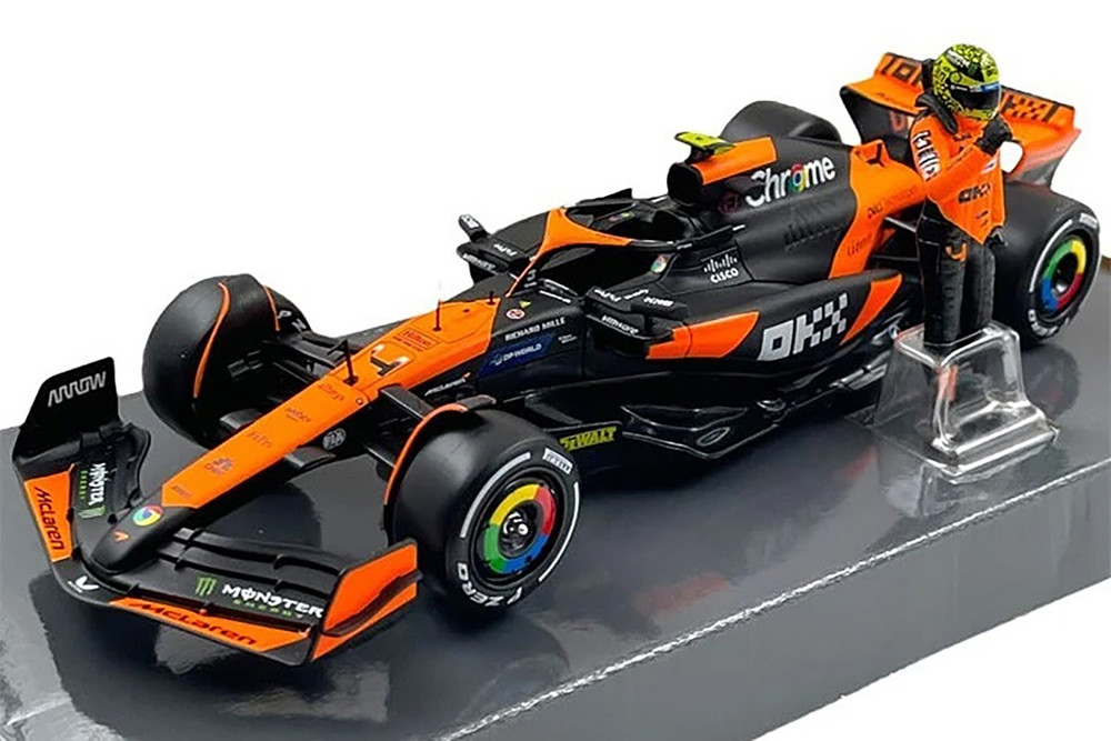 2024 McLaren MCL38 F1 Team w/Driver Figure, #4 Lando Norris - Bburago 18-28040/4 - 1/24 Scale Diecast Model Toy Car