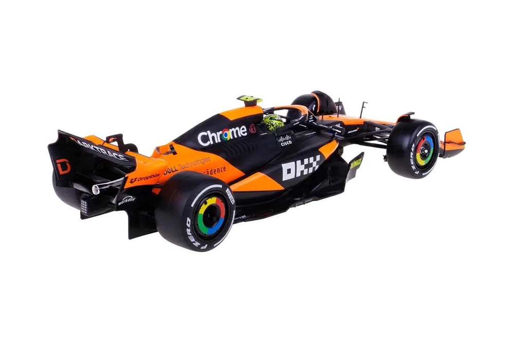 2024 McLaren MCL38 F1 Team w/Driver, #4 Lando Norris - Bburago 18
