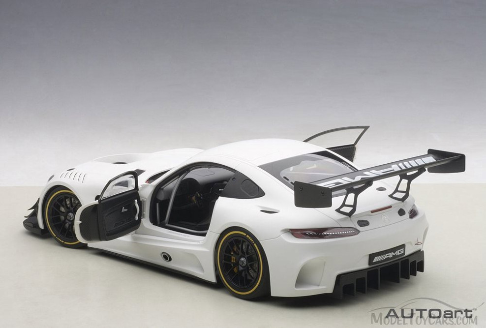 Mercedes-Benz AMG GT3 PCV, White - Auto Art 81531 - 1/18 Scale