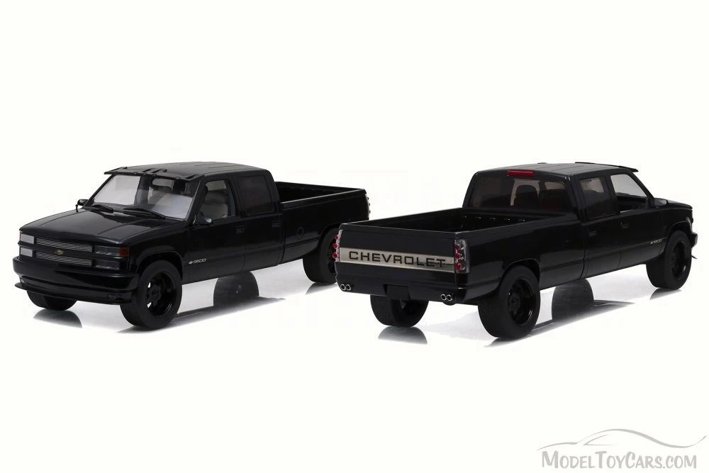 1997 Custom Chevy C-3500 Crew Cab Silverado Pickup Truck, Black - Greenlight 19016 - 1/18 Scale Diecast Model Toy Car