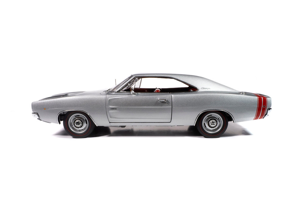 1968 Dodge Charger R/T Hardtop (MCACN), Silver - Auto World