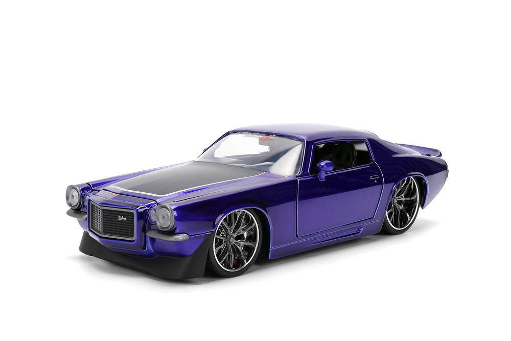 DUB CITY （1971 CHEVY CAMARO ）ミニカー 1971 Chevy Camaro Z28, Purple - Jada Toys 36592 - 1/24 Scale