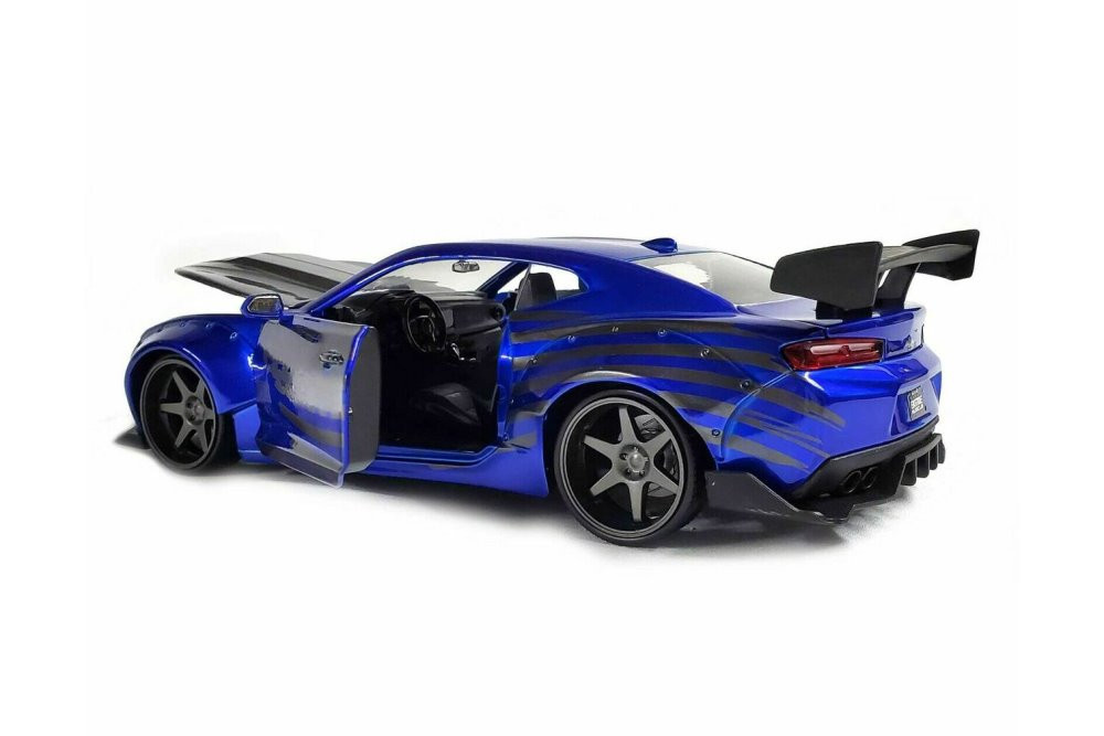 Jada Toys 1:24 2016 Chevy Camaro SS Geniş Gövdeli Döküm Araba
