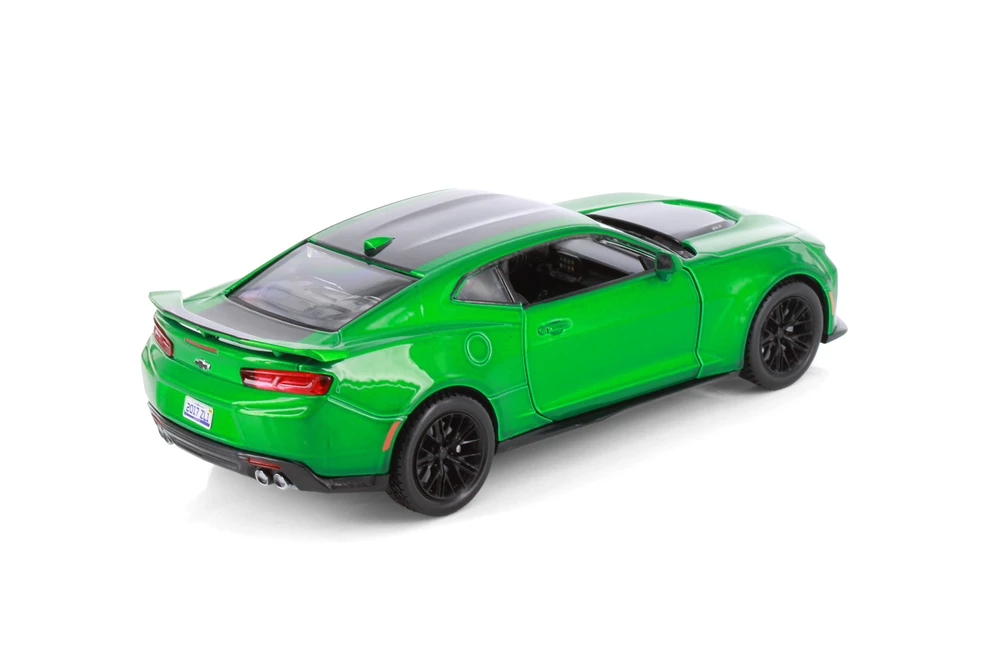 Box of 4 2017 Chevy Camaro ZL1, ASSTD - Showcasts 71351D - 1/24 Scale Diecast Model Toy Cars