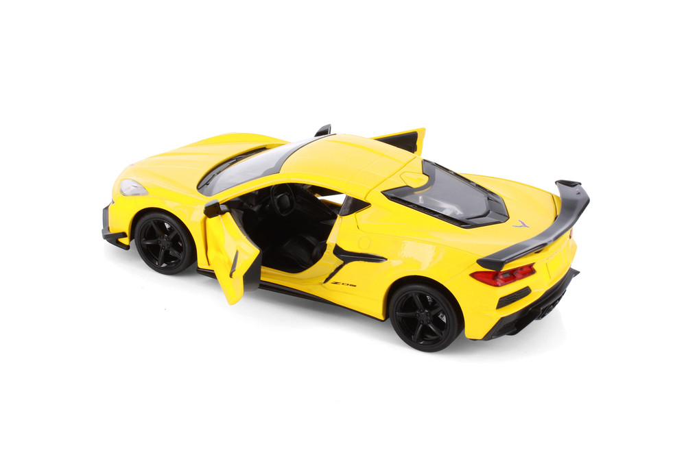 Box of 4 Chevy Corvette Z06, Assortment - Showcasts 68289D - 1/24