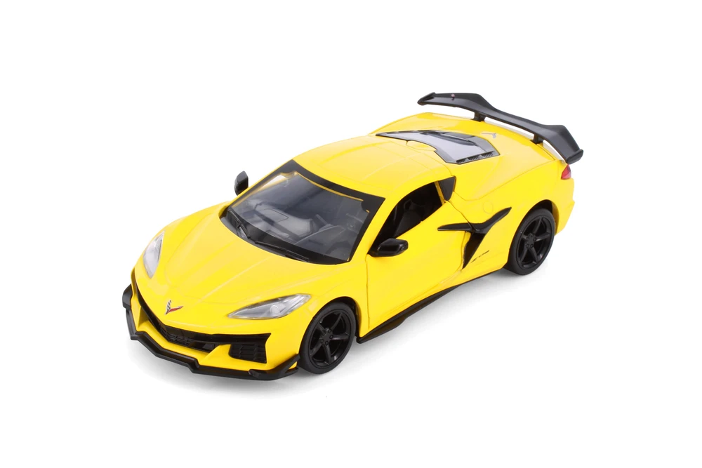Chevy Corvette Z06, Yellow - Showcasts 68289D - 1/24 Scale Diecast Model Toy Car