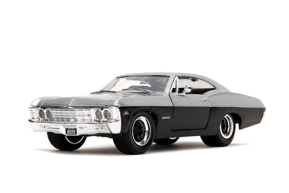 1967 Chevy Impala SS Hardtop, Silver/Black - Jada Toys 35217 - 1