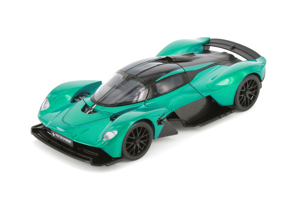 2024 Aston Martin Valkyrie, Green - Showcasts 661298D - 1/24 Scale Diecast Model Toy Car