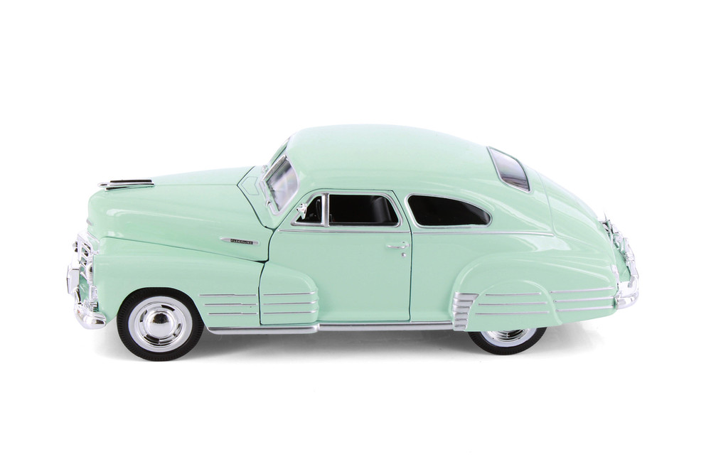 Box of 4 1948 Chevy Fleetline Aerosedan, ASSTD - Showcasts 37921 - 1/25 Scale Diecast Model Toy Cars