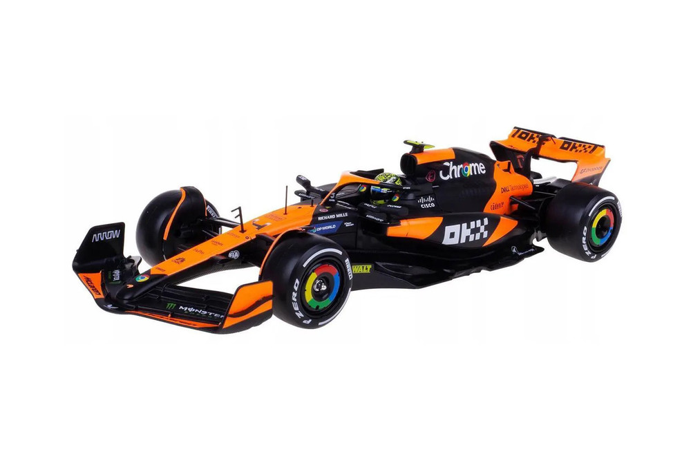 2024 McLaren MCL38 F1 Team w/Driver, #4 Lando Norris - Bburago 18-28033/4A - 1/24 Scale Diecast Model Toy Car