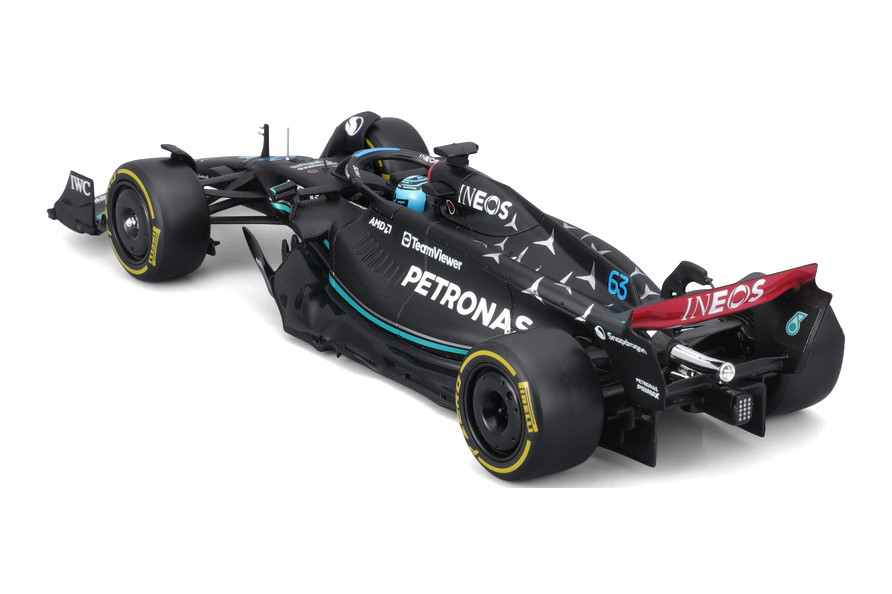 2023 Mercedes-Benz AMG Petronas w/Driver, #63 George Russell - Bburago 18-28028/63A - 1/24 Scale Diecast Model Toy Car