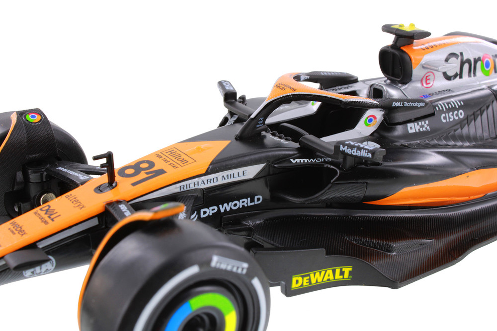 2023 McLaren MCL60 F1 "British GP" 2-Pack, #81 Piastri & #4 Norris - Showcasts 68211D - 1/24 Scale Diecast Model Toy Car