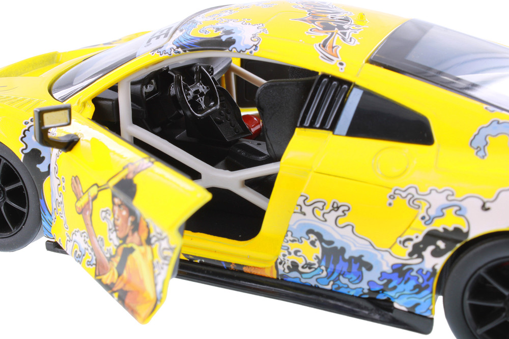 Audi R8 LMS Bruce Lee, Yellow - Showcasts 224262D - 1/24 Scale Diecast Model Toy Car