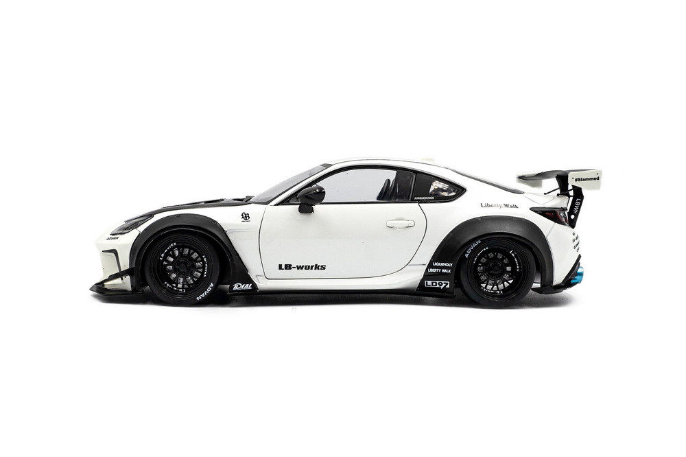 2024 Toyota GR86 w/Liberty Walk Body Kit, Pearl White - Solido