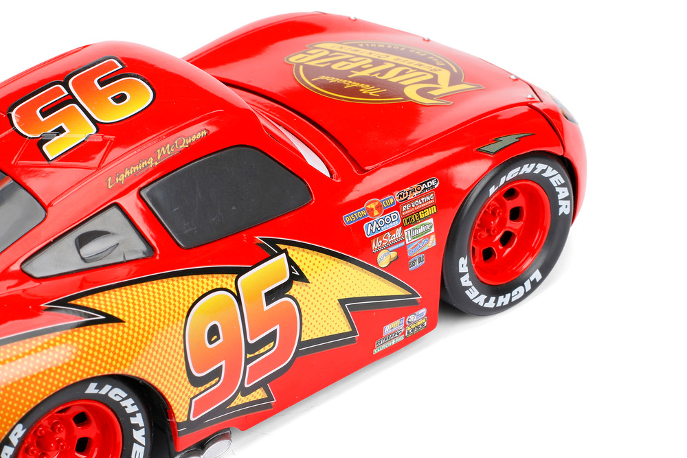 Disney Pixar CARS Lightning McQueen, Red - Jada 98099 - 1/24 Scale