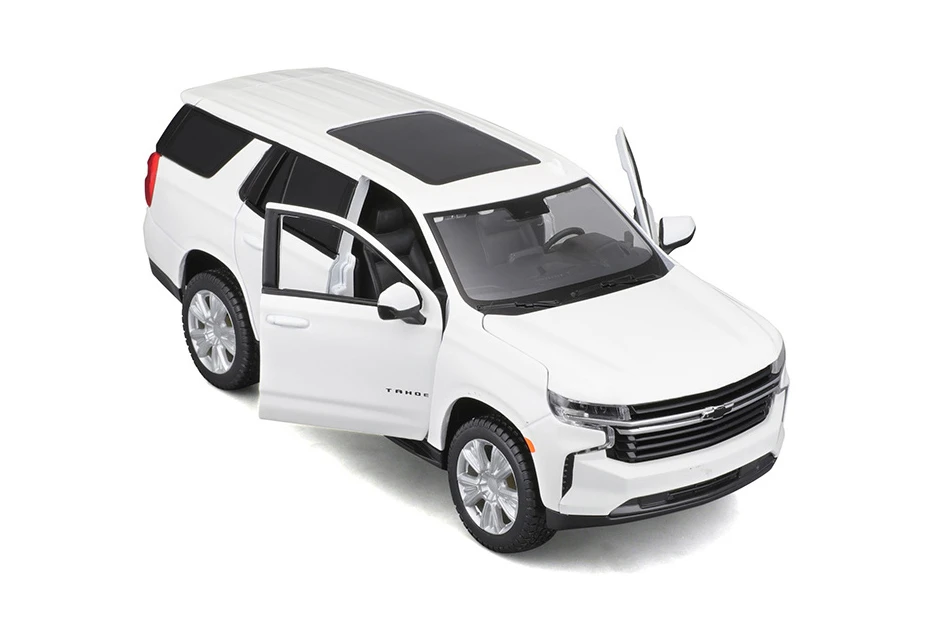 2021 Chevy Tahoe, White - Maisto 31533WT - 1/26 Scale Diecast Model Toy Car