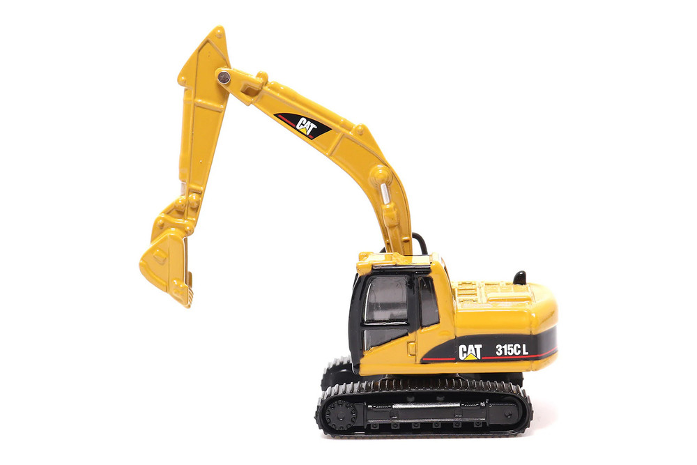 Caterpillar CT660 Day Cab Tractor w/Lowboy Trailer & Cat 315C L Hydraulic Excavator, Blue/Yellow - Diecast Masters 84415 - 1/87 Scale Diecast Model Toy Car