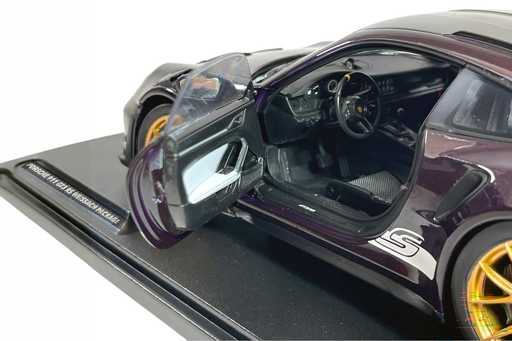 2024 Porsche 911 GT3 RS Weissach Package, Violet Purple - Solido