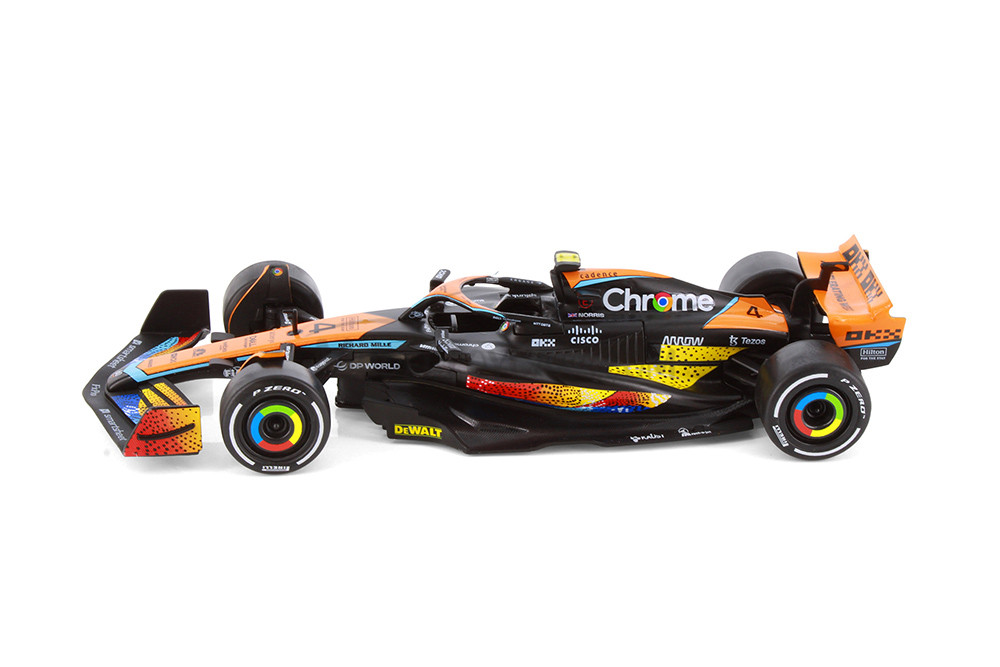 Box of 4 2023 McLaren MCL60 F1 "Singapore/Abu Dhabi GP", #81 Piastri / #4 Norris - Showcasts® 221287A1/2D - 1/24 Scale Diecast Model Toy Cars