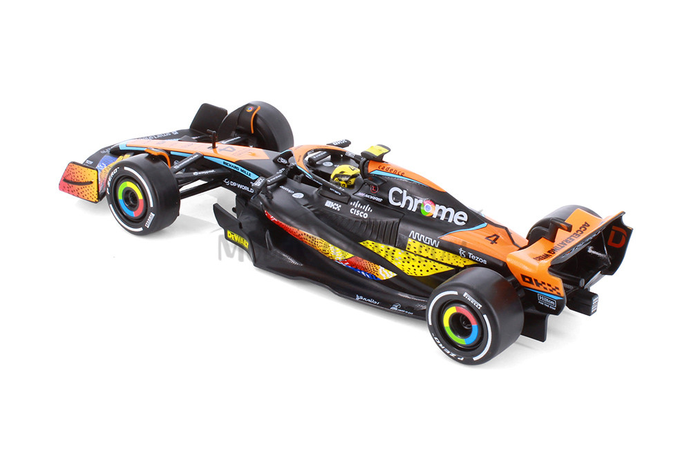 Box of 4 2023 McLaren MCL60 F1 "Abu Dhabi GP", #81 Piastri / #4 Norris - Showcasts® 221290A2D - 1/24 Scale Diecast Model Toy Cars