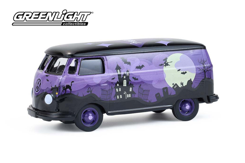 2025 Volkswagen Type 2 Panel Van Halloween, Purple - Greenlight
