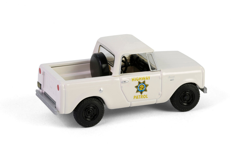 1964 International Harvester Scout - California Highway Patrol, Cream/Ivory - Greenlight 43040B/48 - 1/64 Scale Diecast Model Toy Car