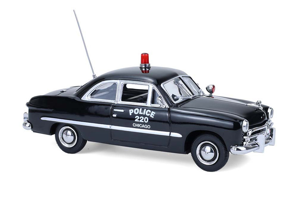 1949 Ford Custom Police Car "Chicago Police Departmet", Black - Greenlight 86643 - 1/43 Scale Diecast Model Toy Car