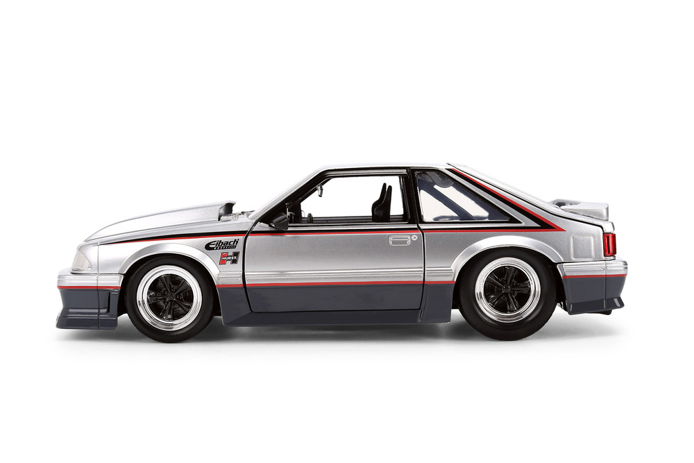 1/24 jada 1989 シェビー.シルバラード 新品未開封.限定品 1989 Ford Mustang GT, Silver Metallic - Jada Toys 38347/4 - 1/24