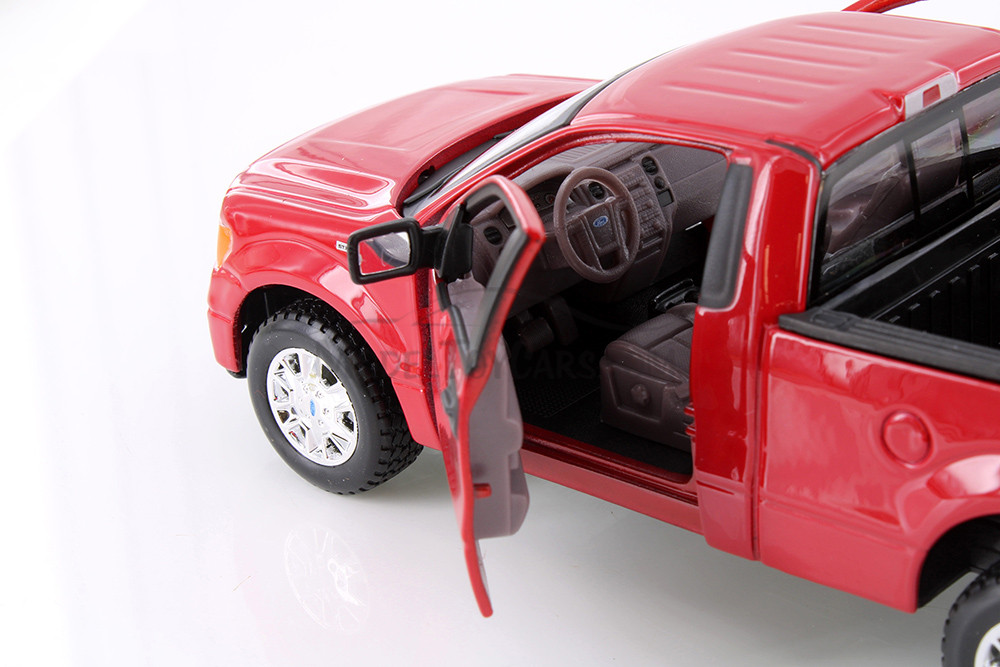 Ford F-150 STX Pickup Truck, Red - Maisto 31270 - 1/27 Scale Diecast Model Toy Car