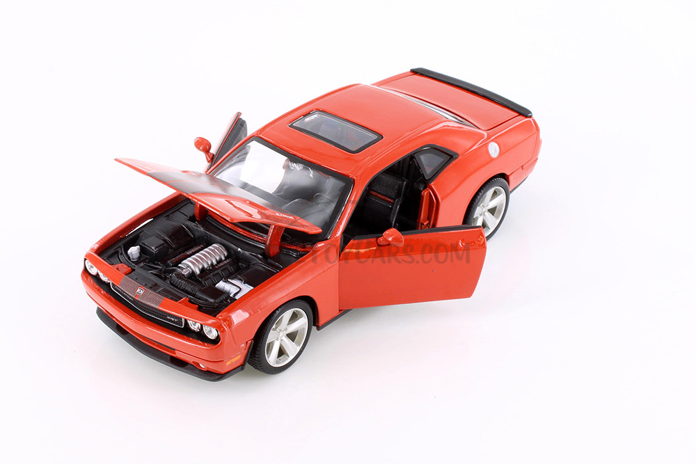 Dodge Challenger SRT, Orange Maisto 34280 1/24 Scale Diecast