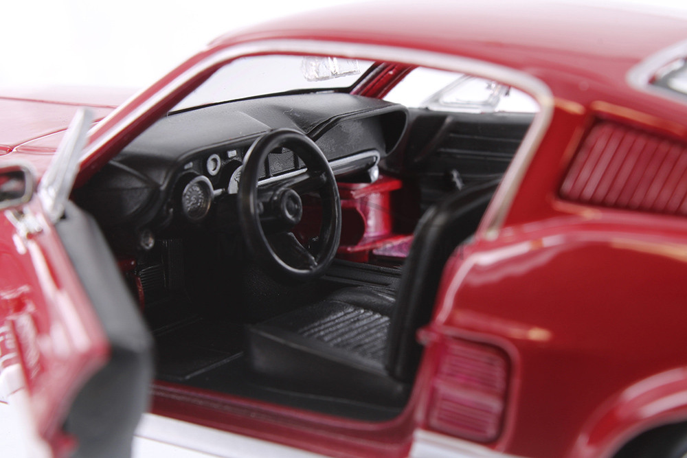 1967 Ford Mustang GT-500, Red - Maisto 31260 - 1/24 scale diecast