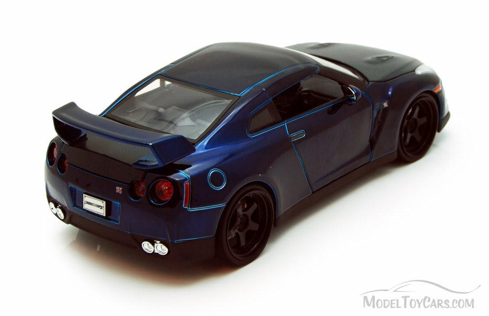 ミニカー 2009NISSAN GT-R 2009 NISSAN GT-R R35 W/LIGHTS & BRIAN FIGURE FAST & FURIOUS