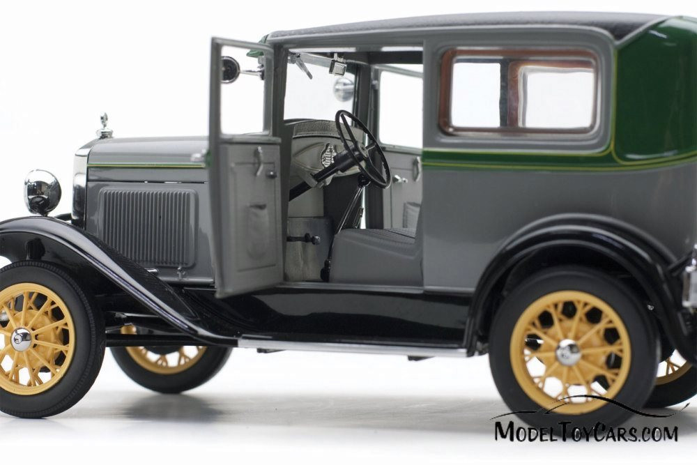 1/18  1931  FORD  モデルA   TUDOR ◡̈*