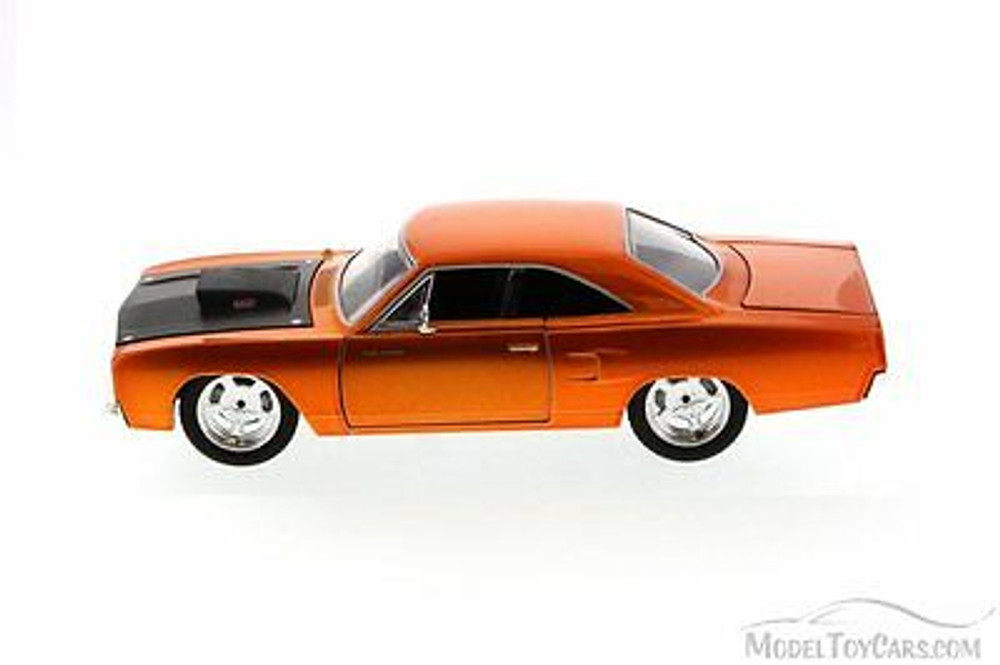 Fast & Furious 1970 Dom's Plymouth Road Runner , Copper -  97126 - 1/24 Scale Diecast Model Toy Car