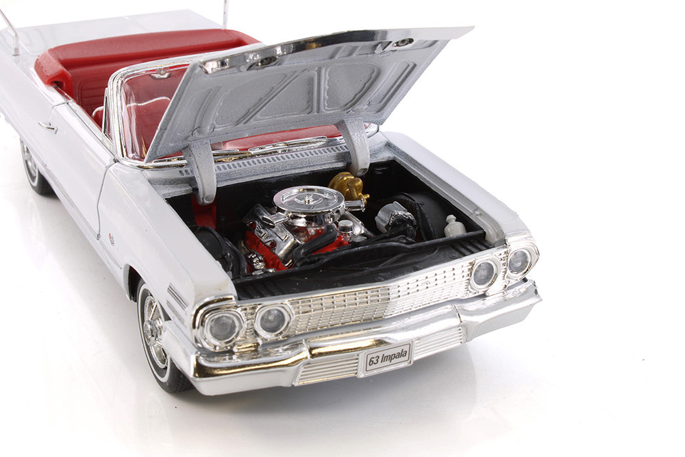 1963 Chevy Impala Convertible- 22434-1/24 Scale Diecast Model Toy