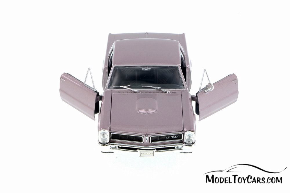 1965 Pontiac GTO, Purple Mist - Welly 22092WPR - 1/24 Scale Diecast Model  Toy Car