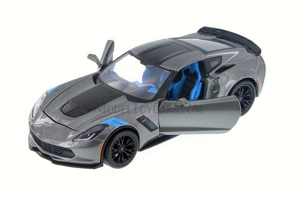 2017 Chevy Corvette Grand Sport, Gray w/ Stripes - Maisto 31516GY - 1/24 Scale Diecast Model Toy Car